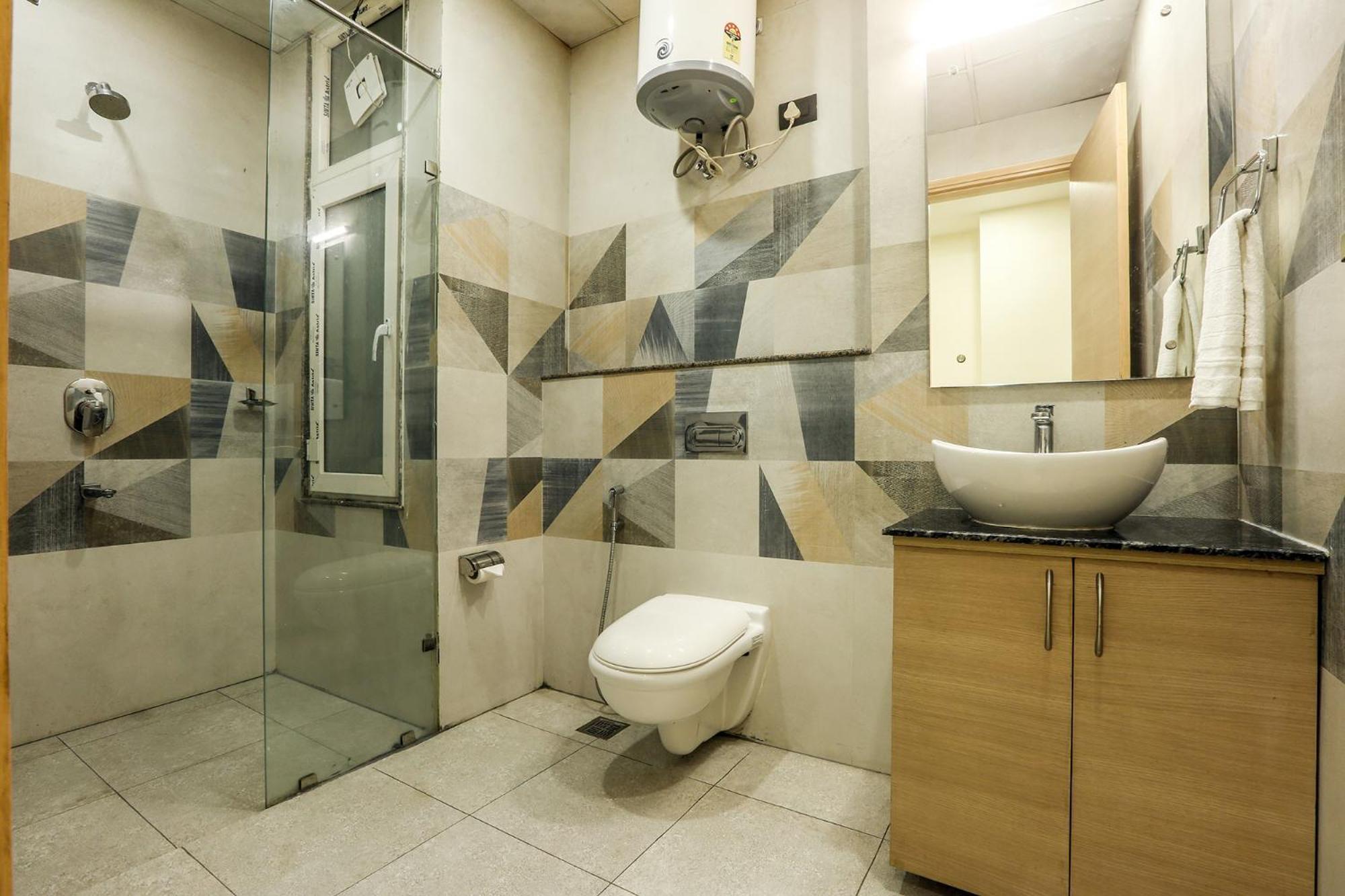 Hotel Green Lotus Luxe Gurgaon Exterior photo