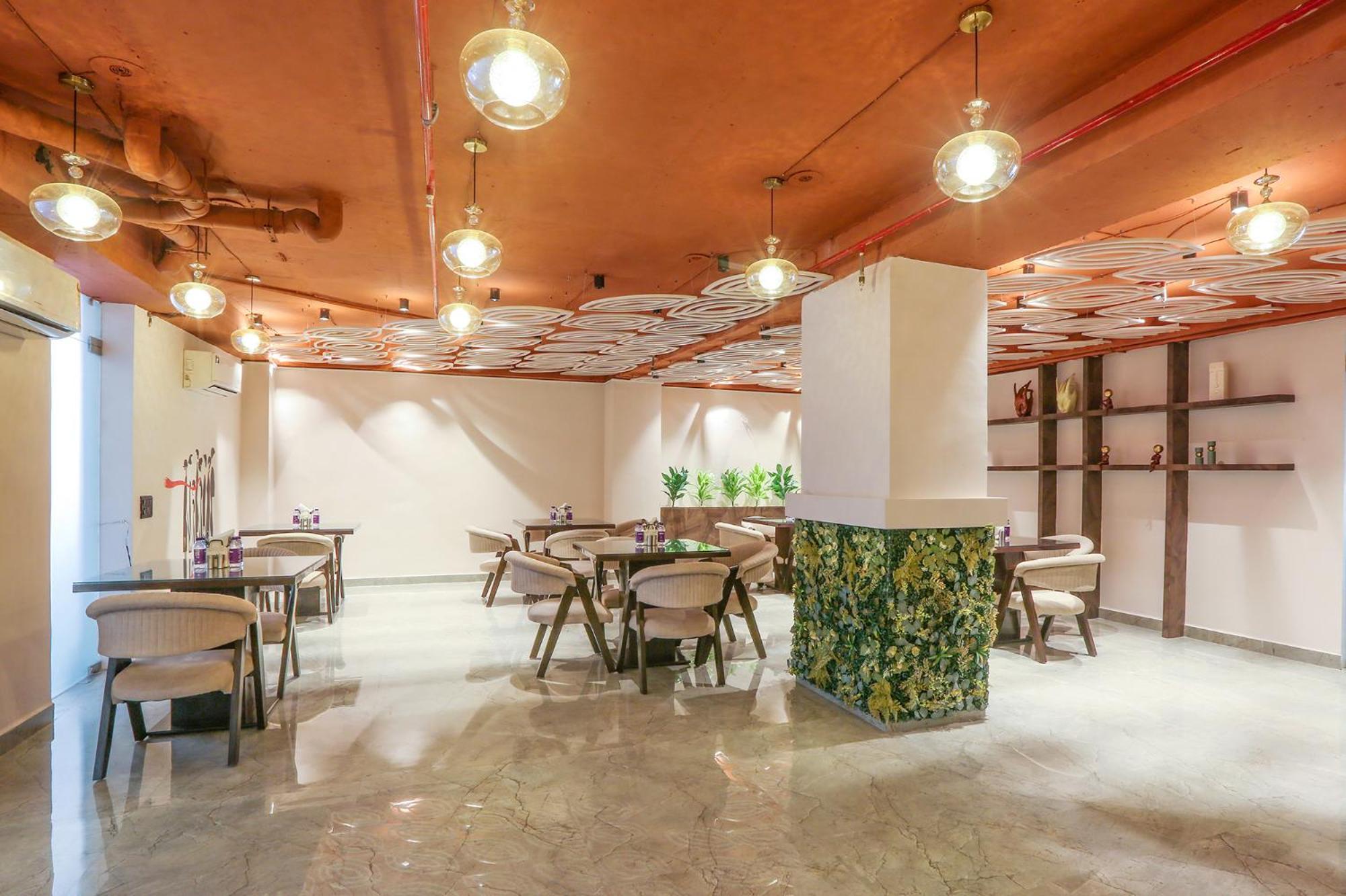 Hotel Green Lotus Luxe Gurgaon Exterior photo
